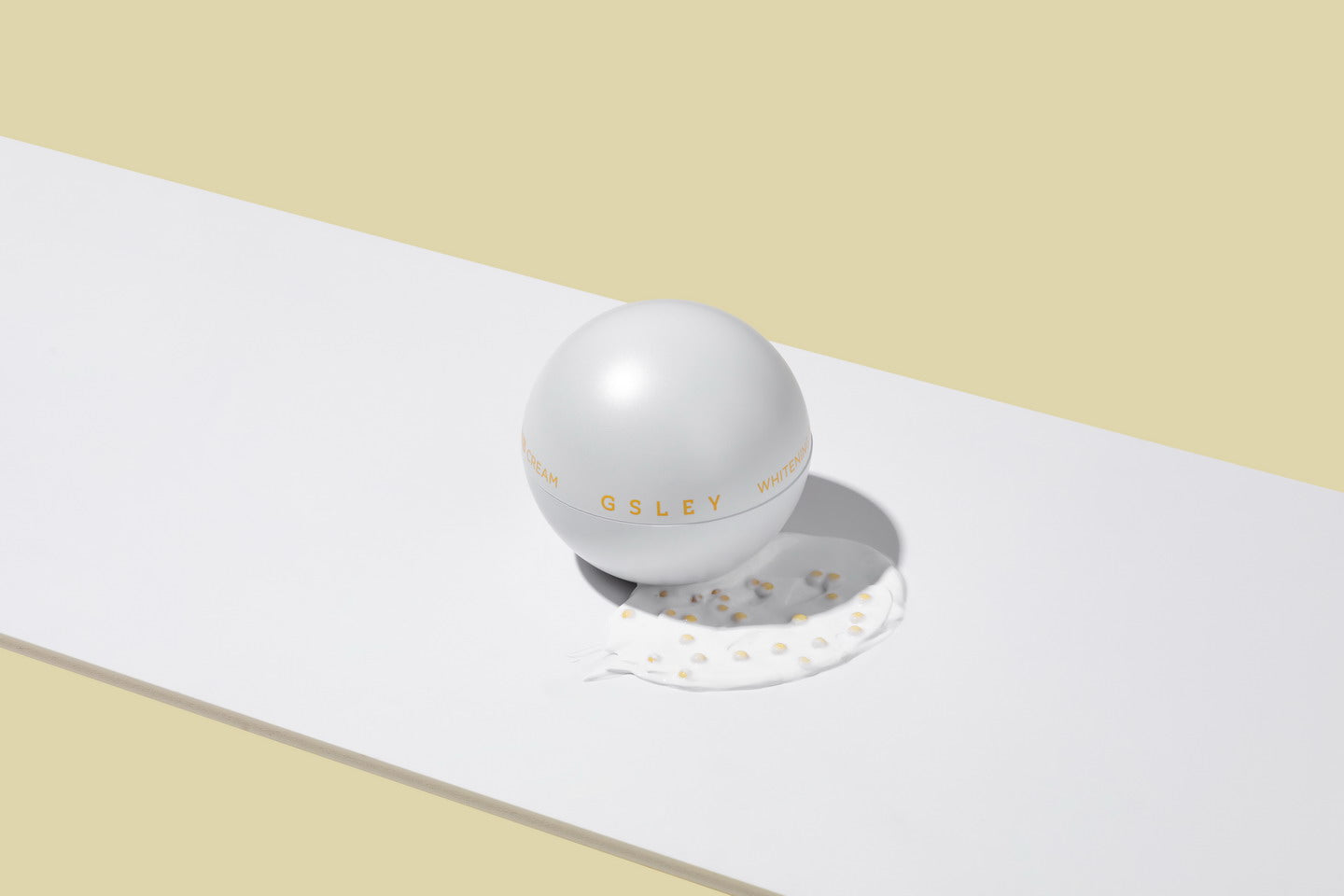 GSLEY WHITENING BOMB CREAM